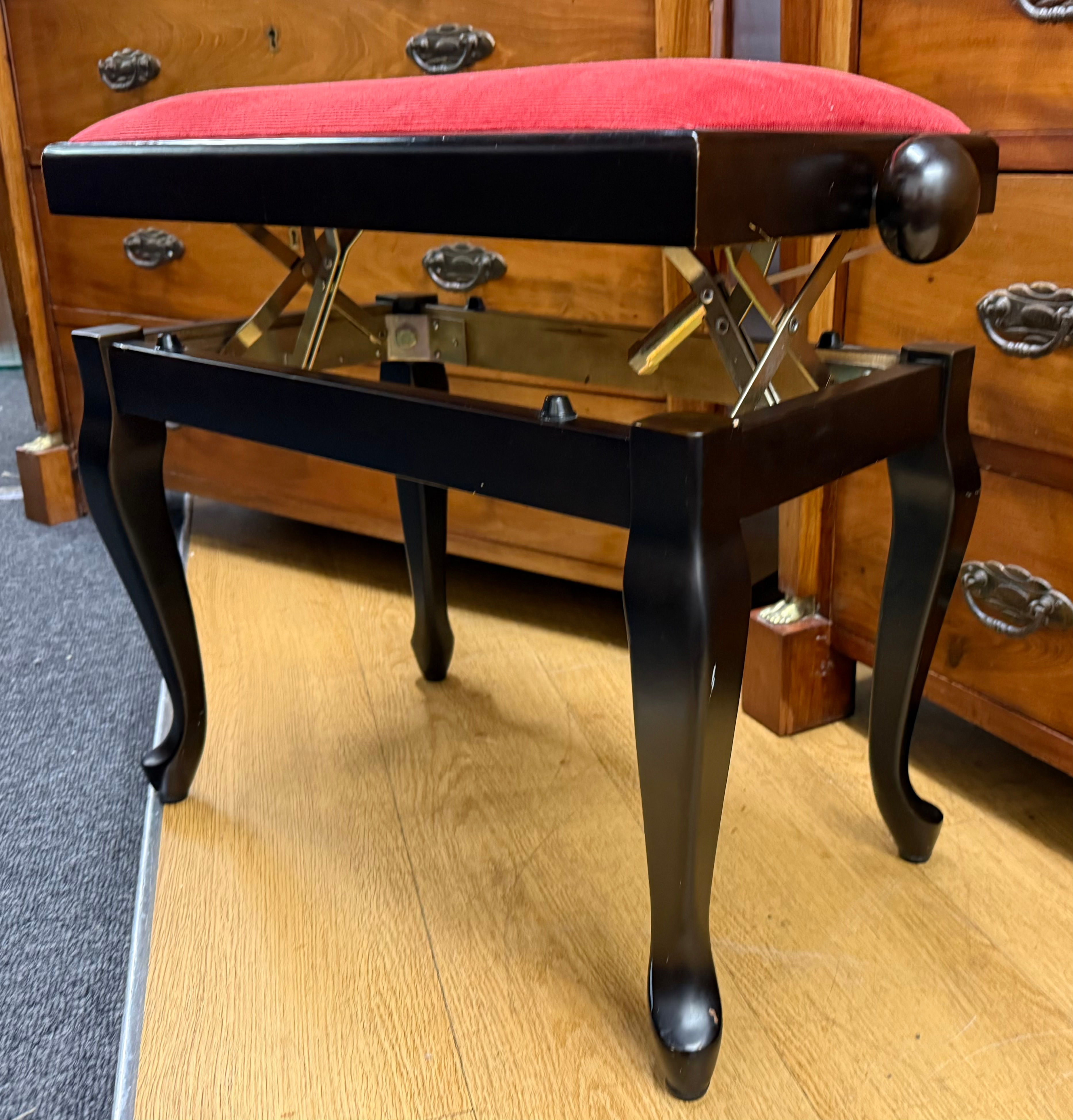 Stagg Height Adjustable Piano Music Stool