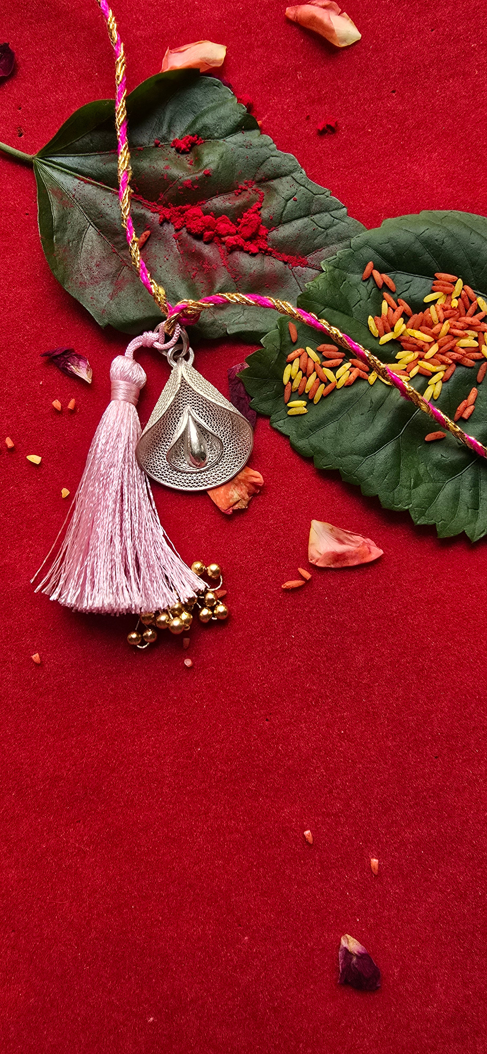 Meera Teardrop Lumba Rakhi