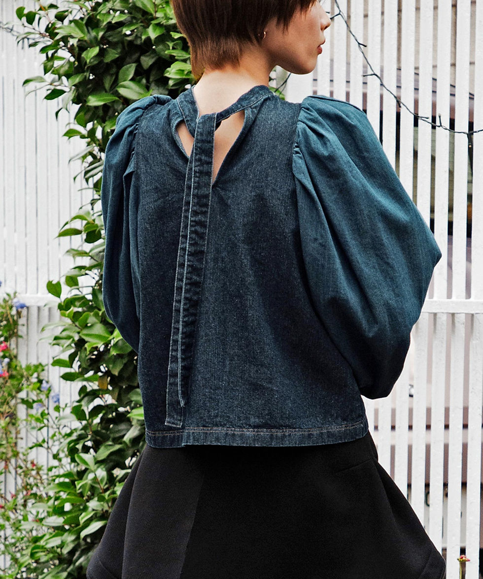 サムネイル： 10 oz denim power shoulder pullover