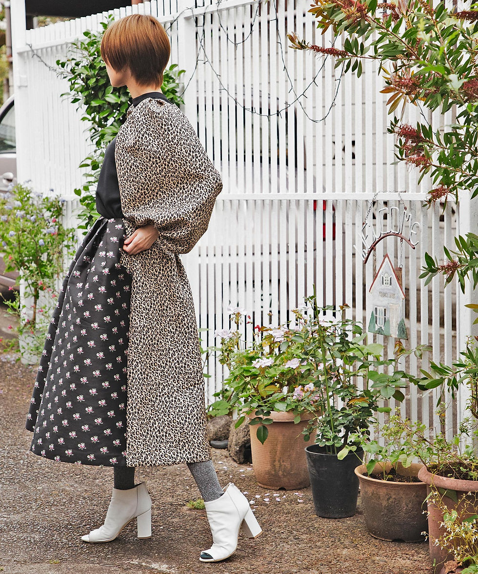 サムネイル： Import flower × leopard jacquard skirt