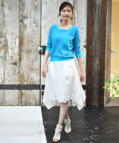 サムネイル： Bright yarn point pullover