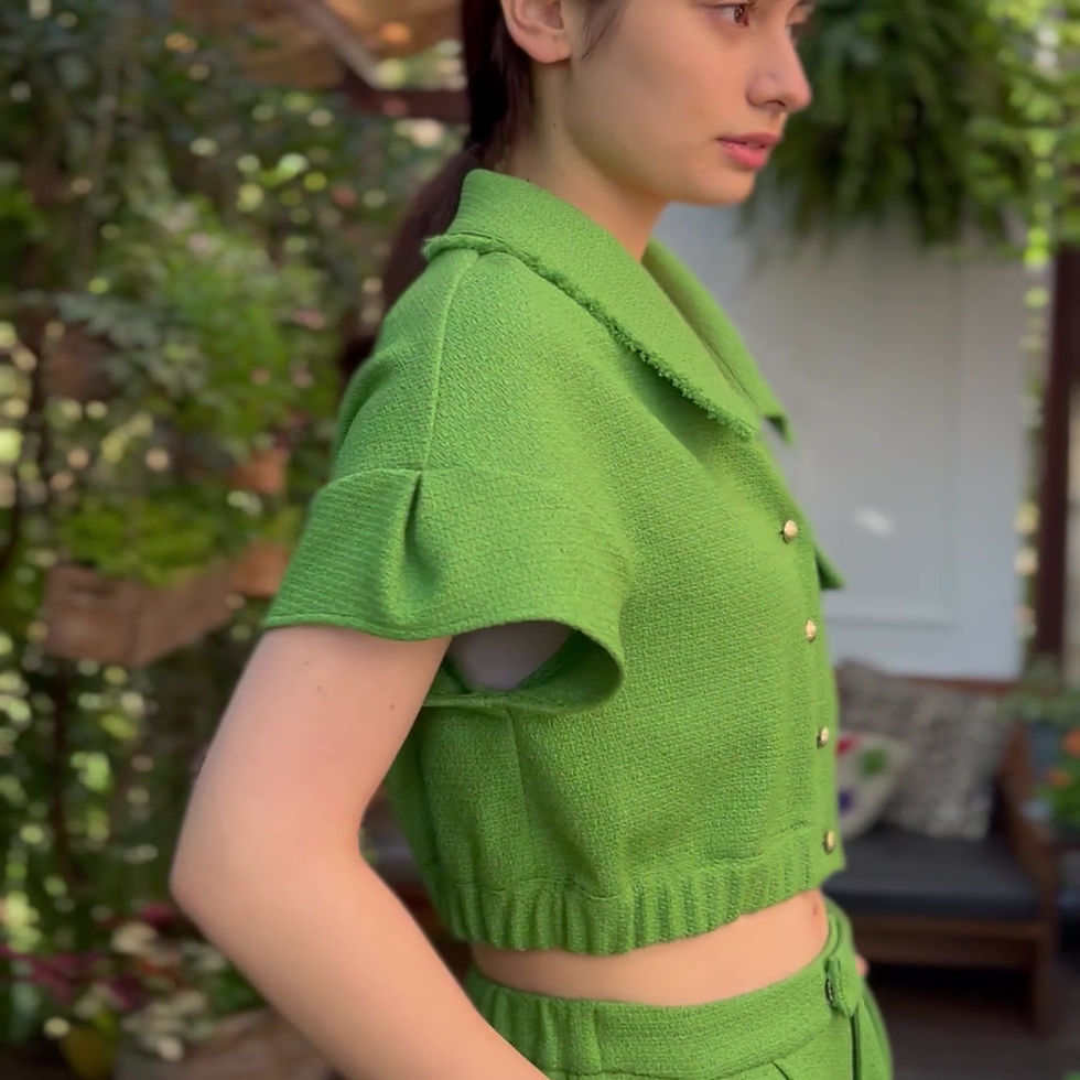 サムネイル： Fringe design cropped pullover