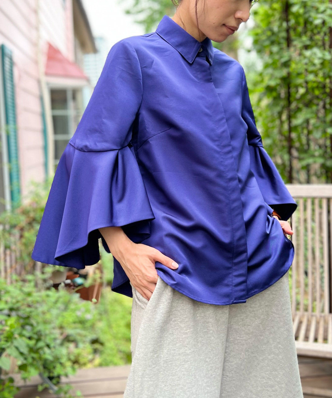 Volume frill sleeve shirt blouse【別注】