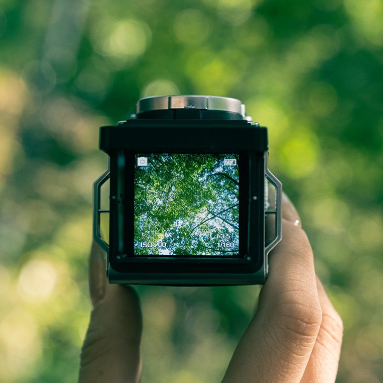 Vintage-style mini digital camera CHUZHAO