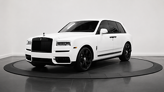 ROLLS ROYCE CULLINAN WHITE STERLIN LUXURY.png