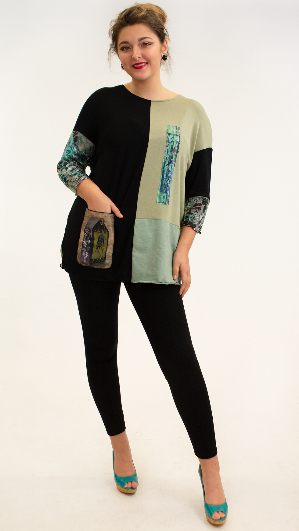 Thumbnail: "Bird House" Treasure Tunic