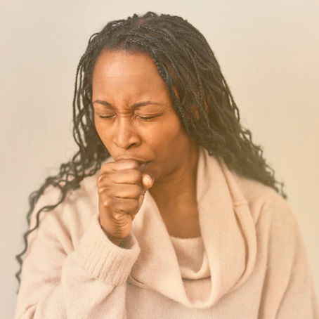 Doenças típicas do inverno: aprenda as diferenças entre bronquite, pneumonia e asma