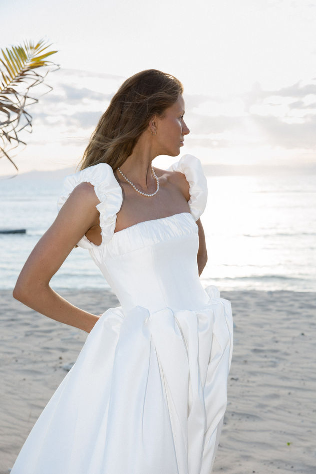 Aston pearls, Aston wedding dress, wedding, lace, long sleeves, boning, corset