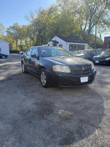 2008 Dodge Avenger SE's photo