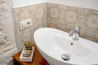 Trullo 2 posti letto - Bagno 2