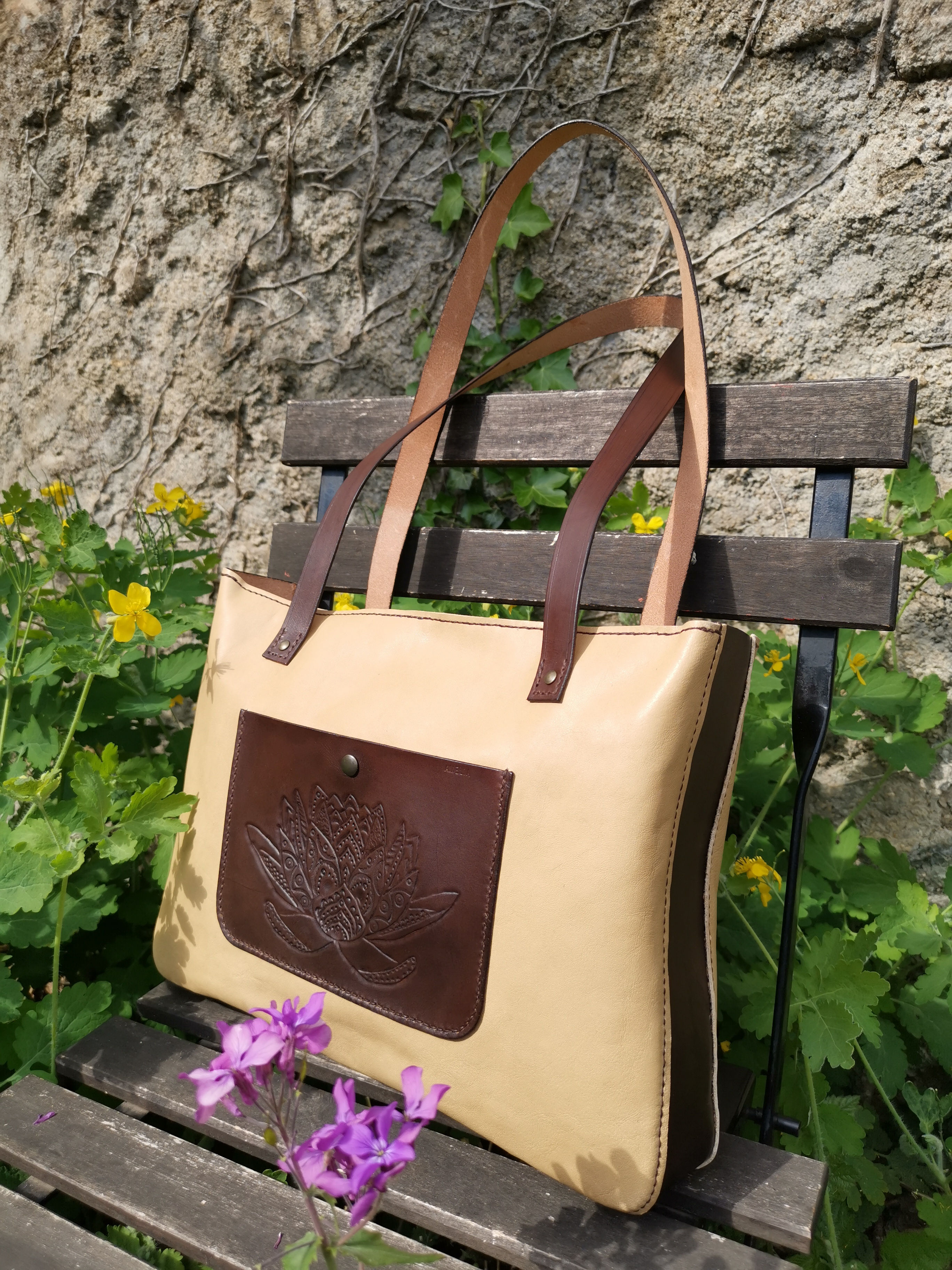 Sac Lotus
