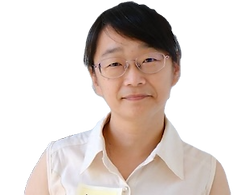 曾孆瑾教授_edited.png