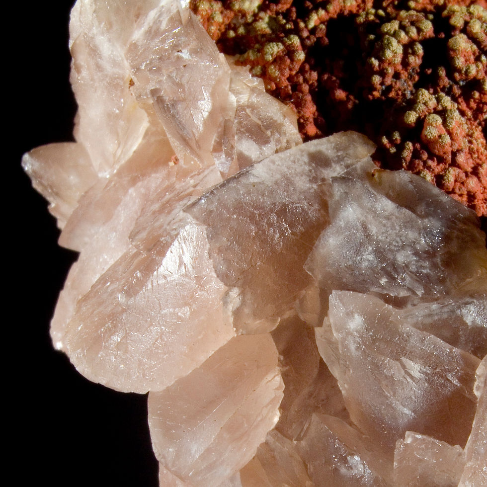 Thumbnail: A Space Invaders aesthetic permeates this classic red Limonite stalactite cap. Studio Mineralia Earth Art Gallery