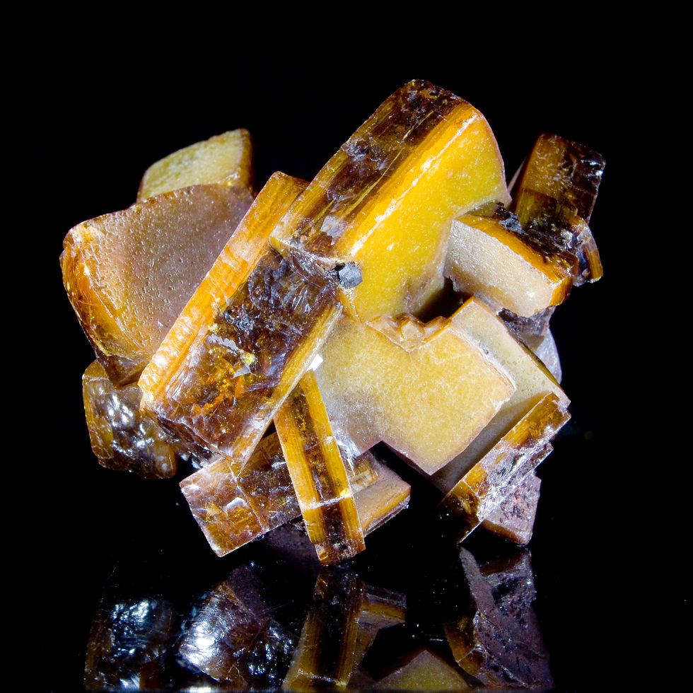 Thumbnail: Wulfenite - Los Lamentos, Mexico