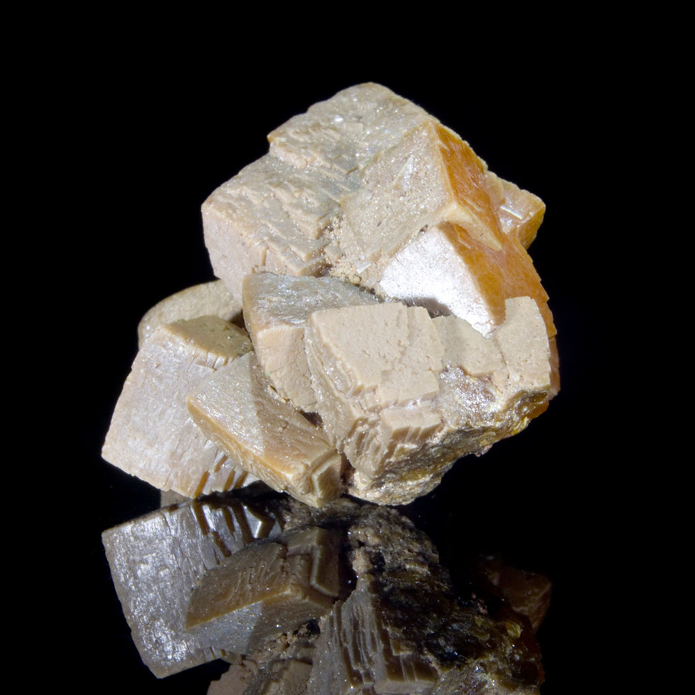 Thumbnail: Arrowhead Wulfenite - Stevenson-Bennett Mine, Organ Mts., New Mexico. Studio Mineralia Earth Art Gallery