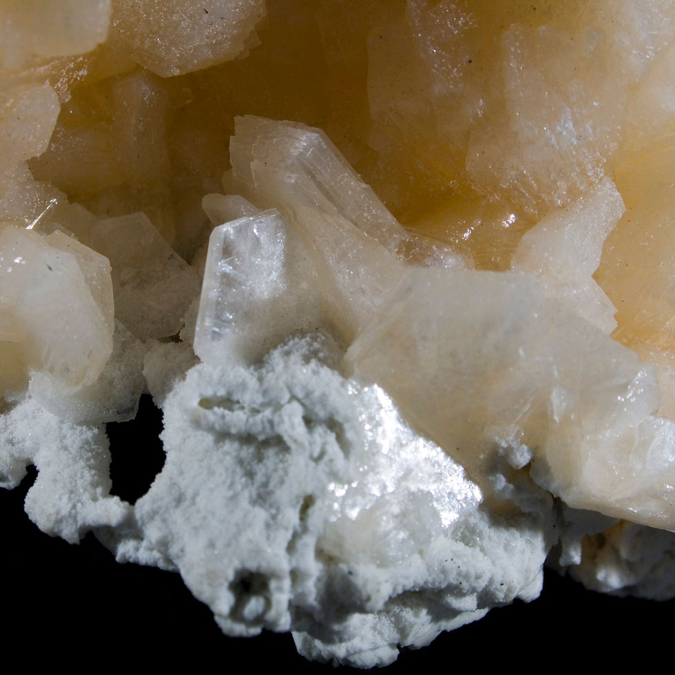 Thumbnail: A thin ridge of white Chalcedony supports a series of Pink-Peach Stilbite crystals which in turn host a few small crystals of