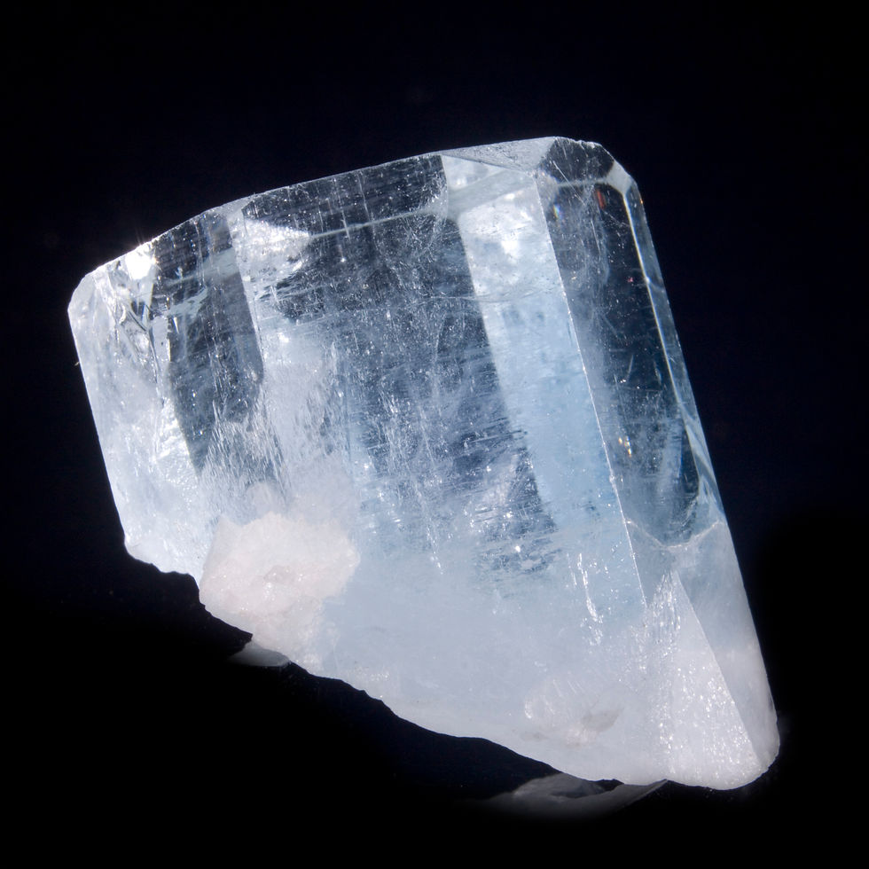 182 carat Aquamarine - Nagar, Pakistan. Studio Mineralia Earth Art Gallery