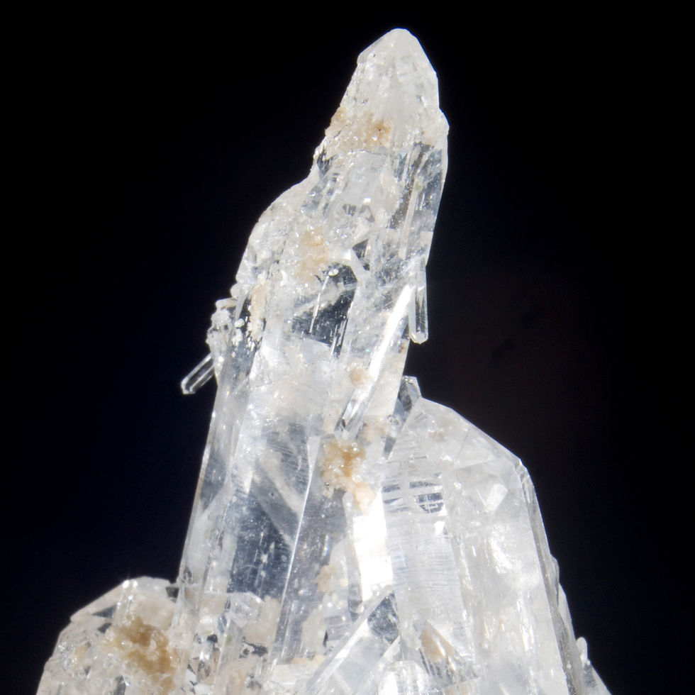 Thumbnail: Solution Quartz with Cookite. A fantastically complex haystack cluster of Quartz from the legendary Jeffrey Quarry.