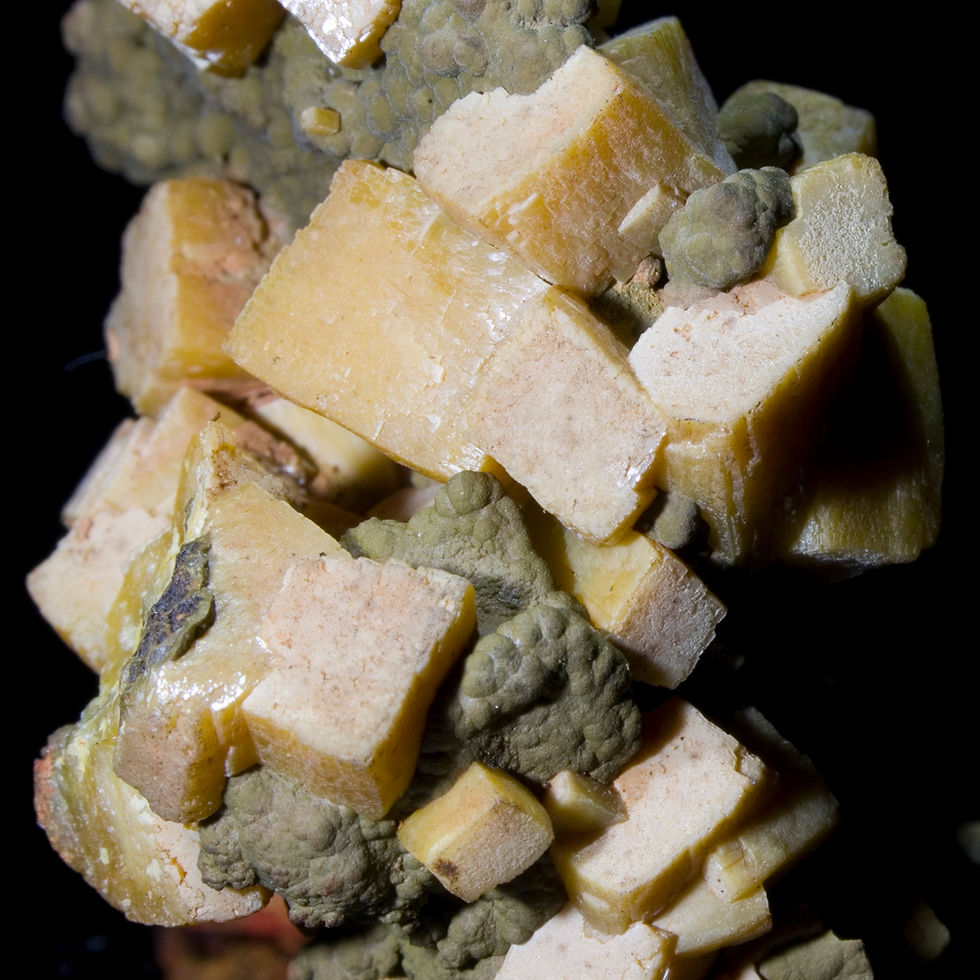 Thumbnail: Wulfenite, some nearly cubic, on a host of rounded green Mottramite. Ojuela Mine, Mexico. Studio Mineralia