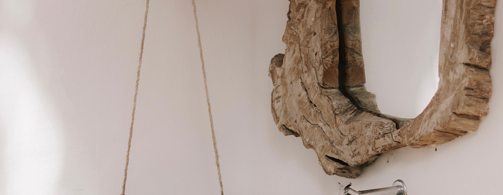 Saída para o Quadrado da Casa Dona Olava