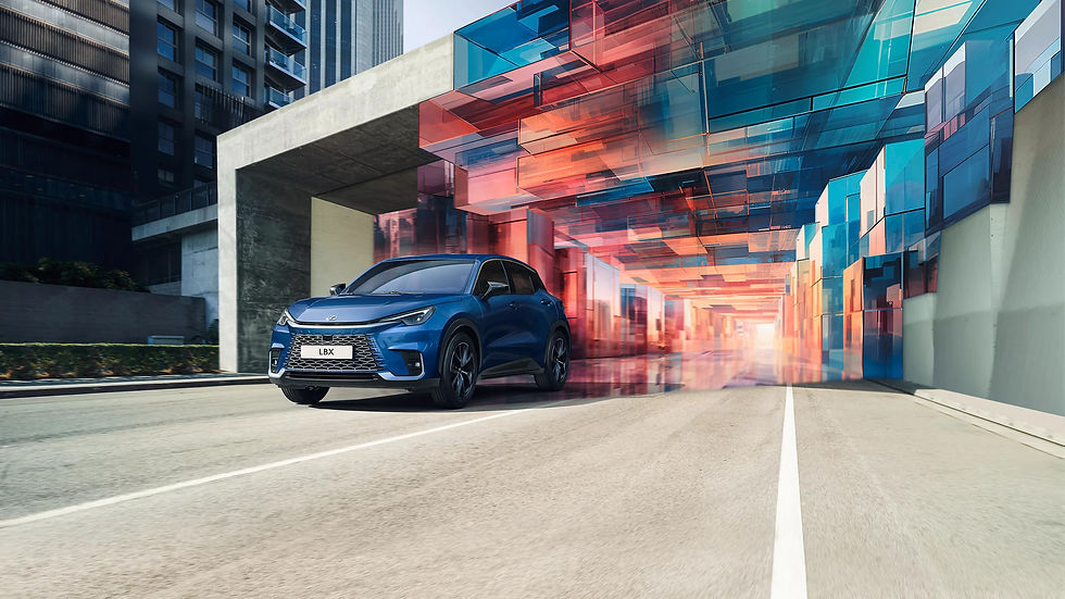 LBX Lexus, guida ibrida ora