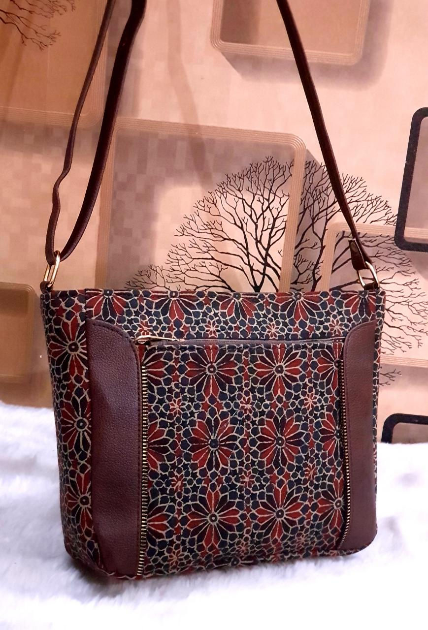 THE WINSLEY SLING Bag (Handblock print) MULTIPLE PARTITION