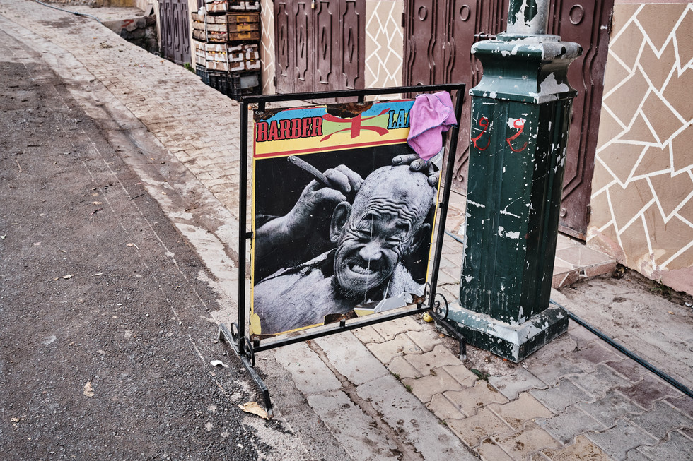 Vtipná reklama na holičství