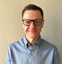 JONAS RUCKET.jpg