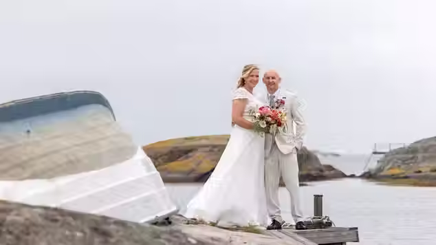 Bröllop på Käringön fotograferat av Oskar Gillblad