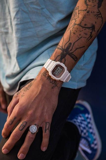 Миниатюра: CASIO G-SHOCK DW-5600PGW-7ER