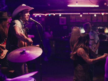 Richard Simeonoff Releases New Single and Video for 'CIA' 