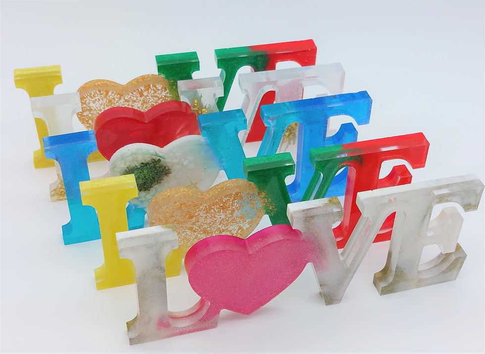 Thumbnail: Emerald Love Sign