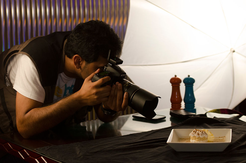 photographer taking food images
