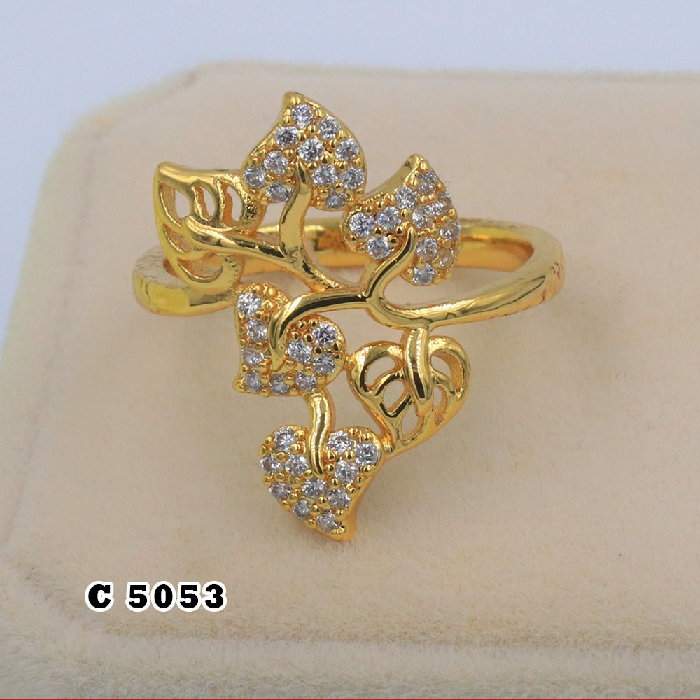 Cincin Motip Daun