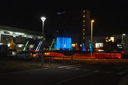 20191201ｲﾙﾐﾈｰｼｮﾝ(駅前ロータリー西)_02