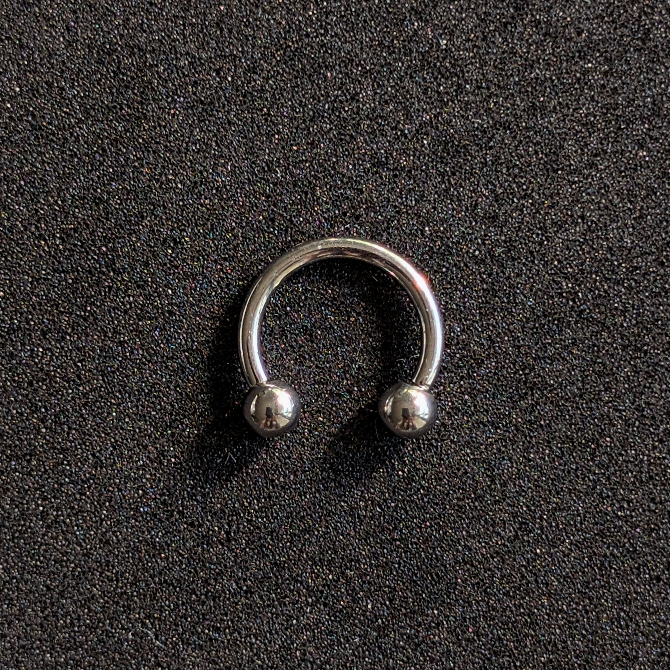 Plain Horseshoe - Silver