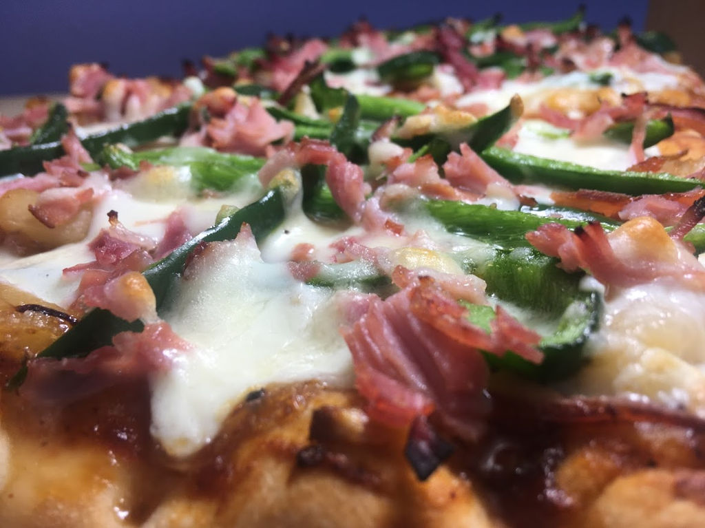 Hawaiian Bbq Flatbread Pizza