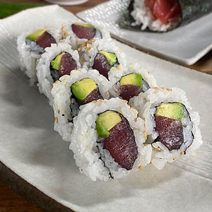 Tuna Avo Roll