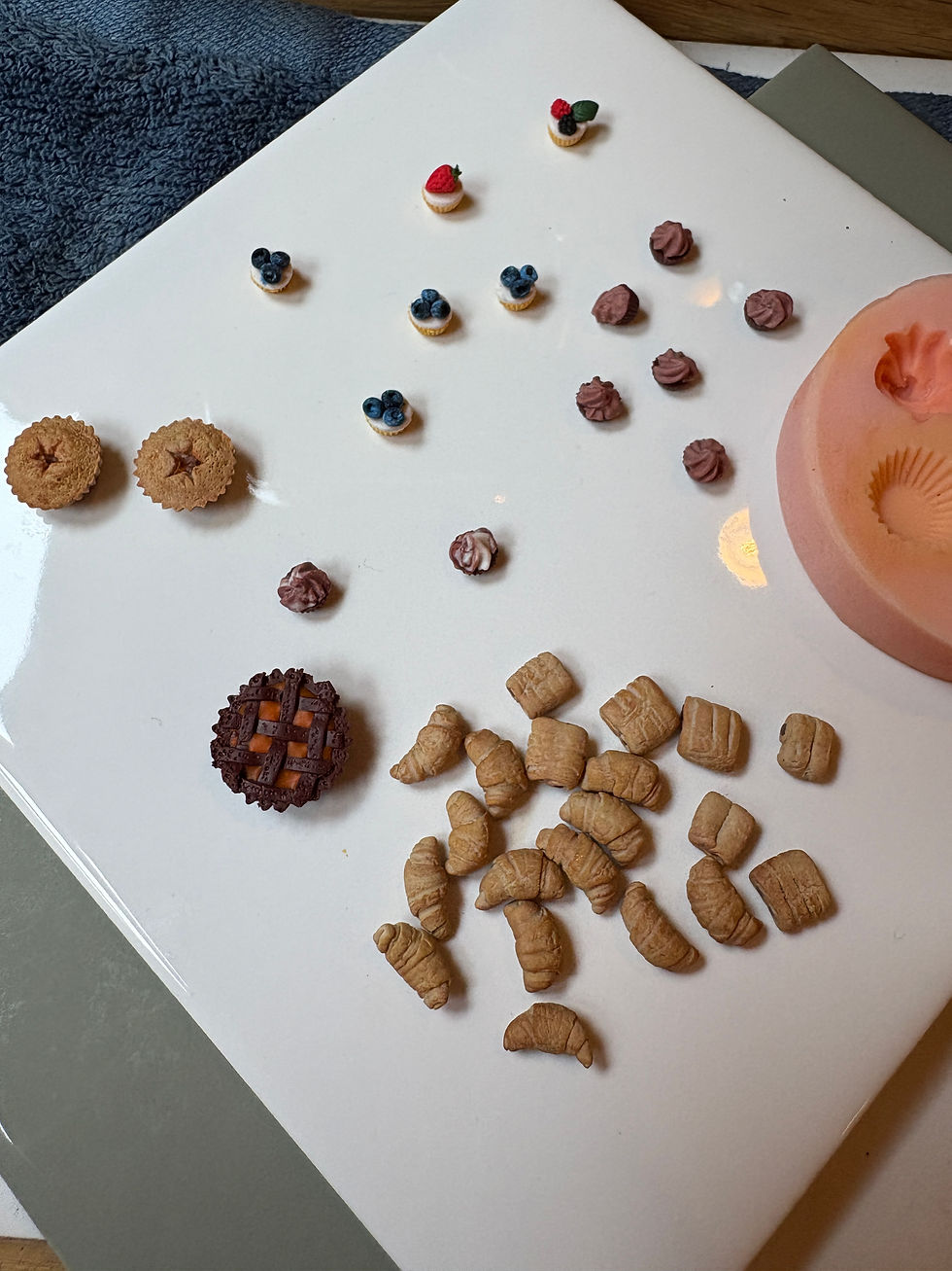 Thumbnail: Miniature plate of croissant & pain au chocolat pin or brooch