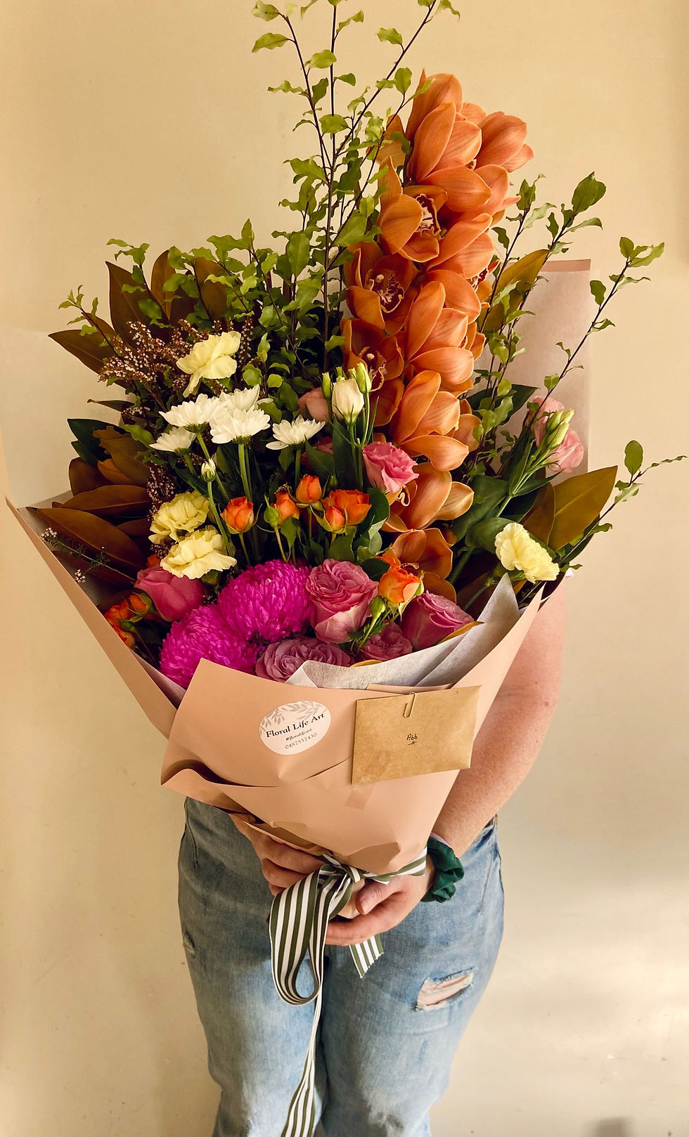 Thumbnail: Extravagant Floral Arrangement