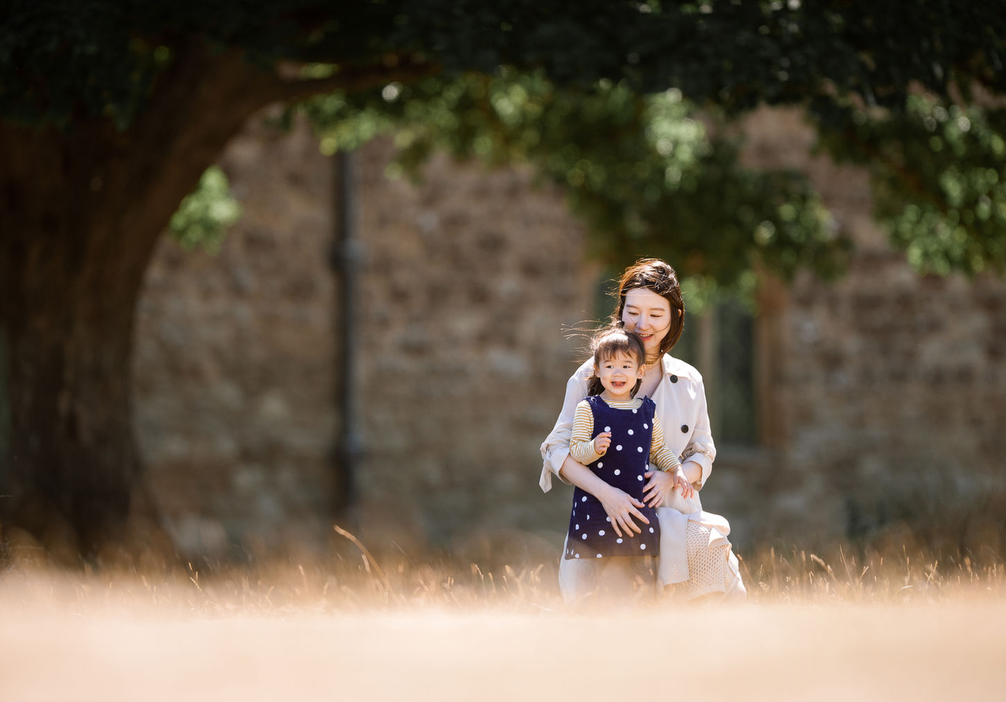 Mother and child knole park, kent. Natural beauty