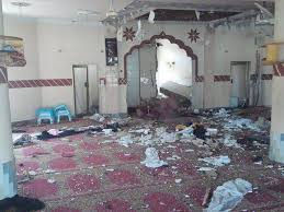 6 dead after suicide bombing at Somali mosque