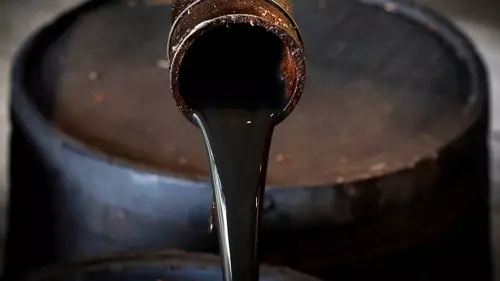 Oil-Liquid.webp