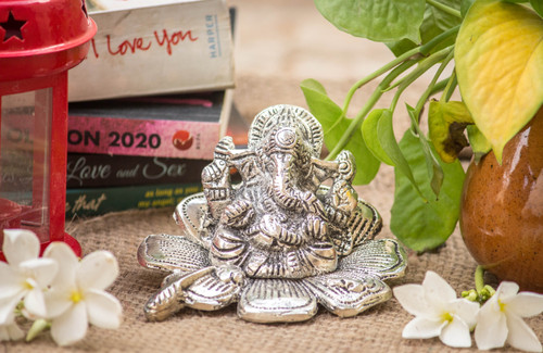 Flower Lord Ganesha - Buy at Wholesale Price