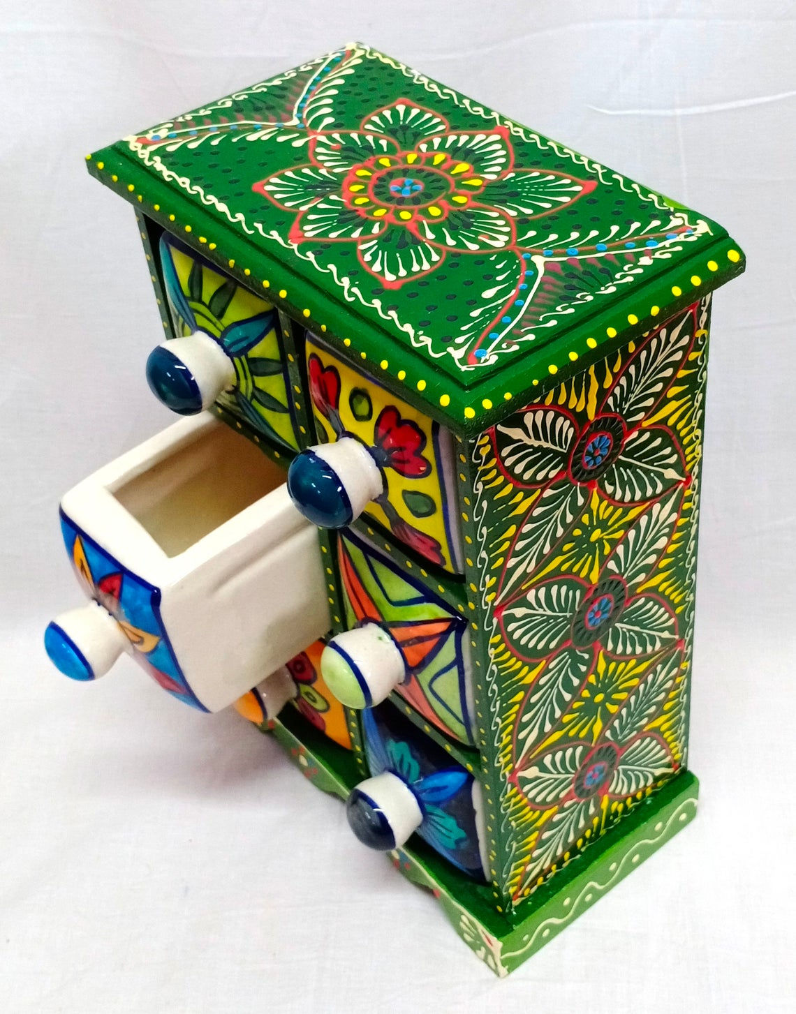 Colourful 6-Drawers Ceramic Chest