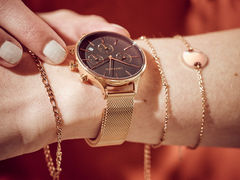 Meet IamKamu: Jewelry Photography That Captures Elegance