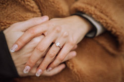 Engagement ring in proposal in Amsterdam by photographer