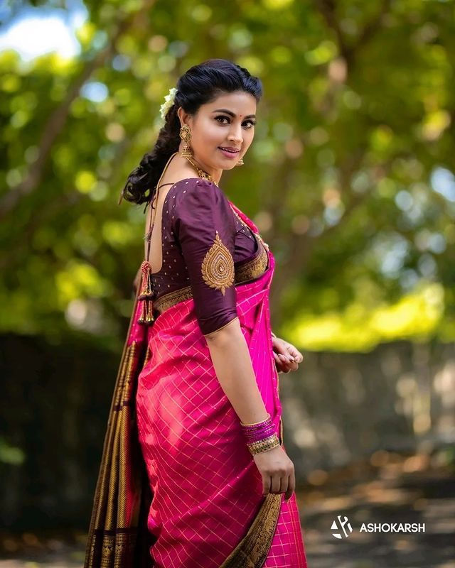 DESIGN NO -140 - Media 5
