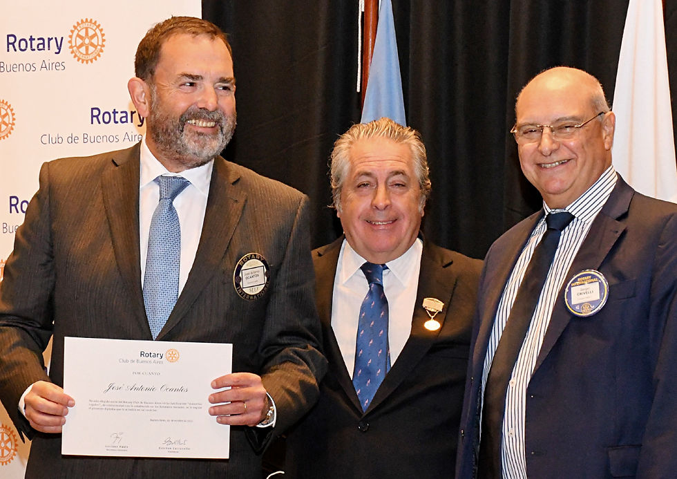 Dr. José Antonio Ocantos, Esteban Carcavallo y Sergio Crivelli