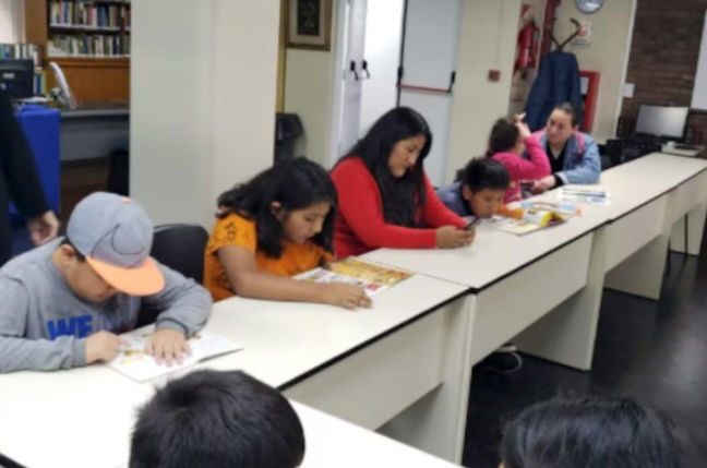 El Rotary Club y la AACI enseñan inglés a chicos del Barrio Mugica
